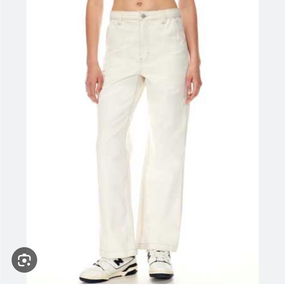 Aritzia TNA Cargo White Pant Greenwich Pant